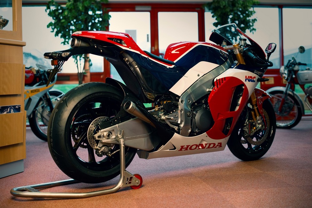 Джон Браун - первый владелец Honda RC213V-S